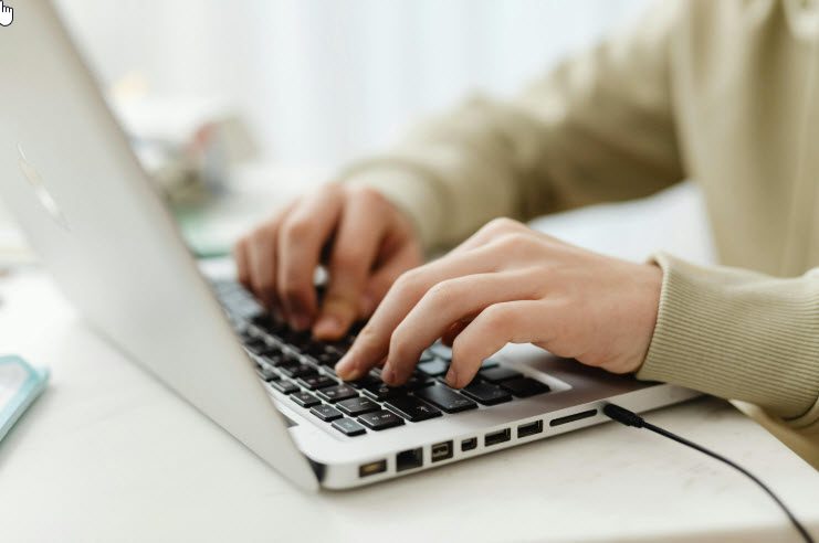Typing Hands